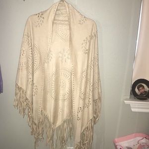 Shawl with fringe